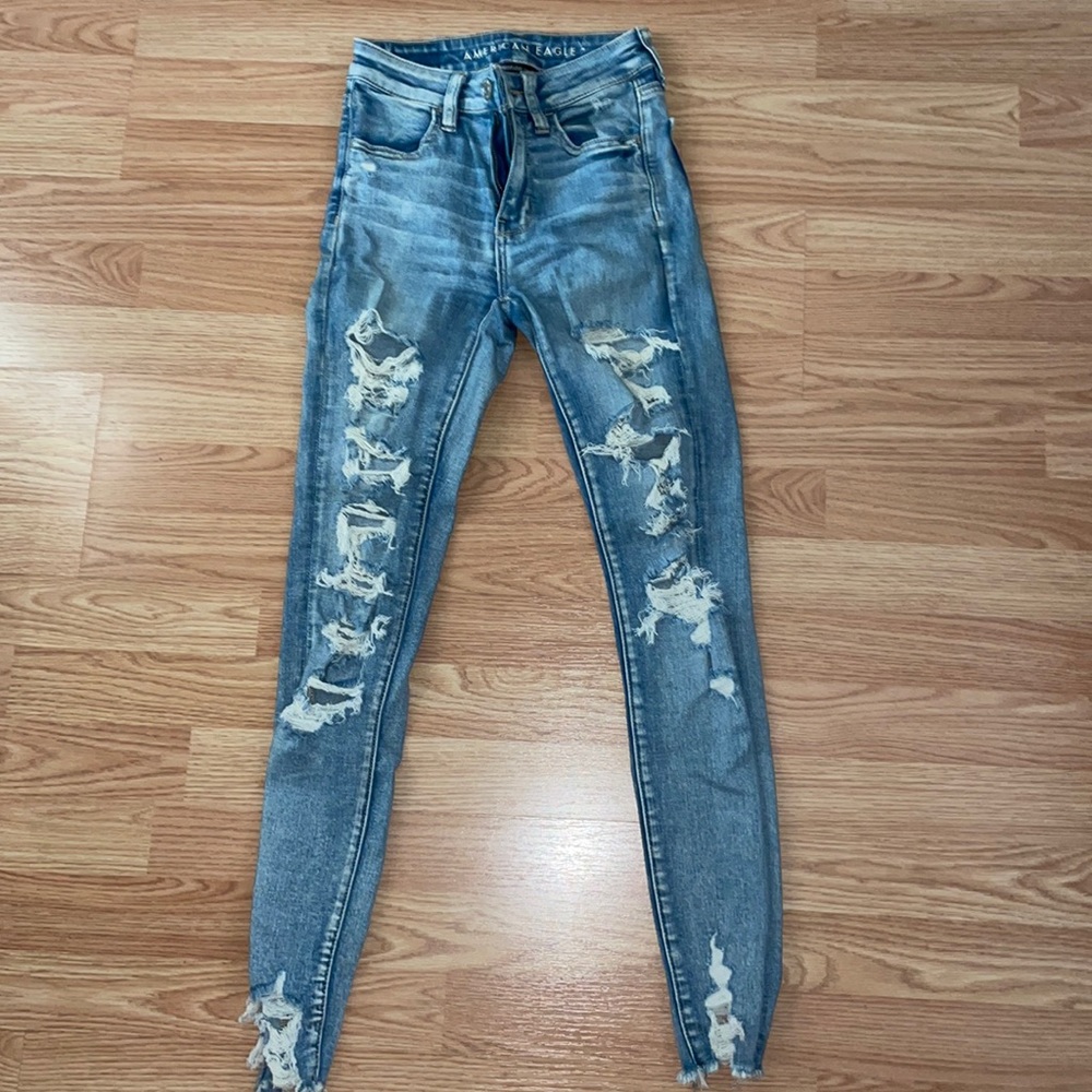 American Eagle high waisted skinny ripped jeans